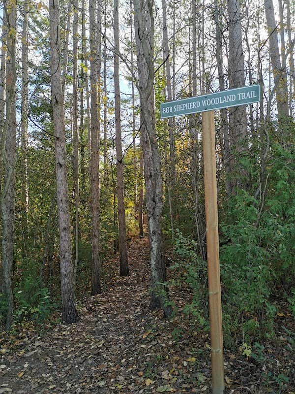 Countryside Preserve Trailhead Parking - Image 1