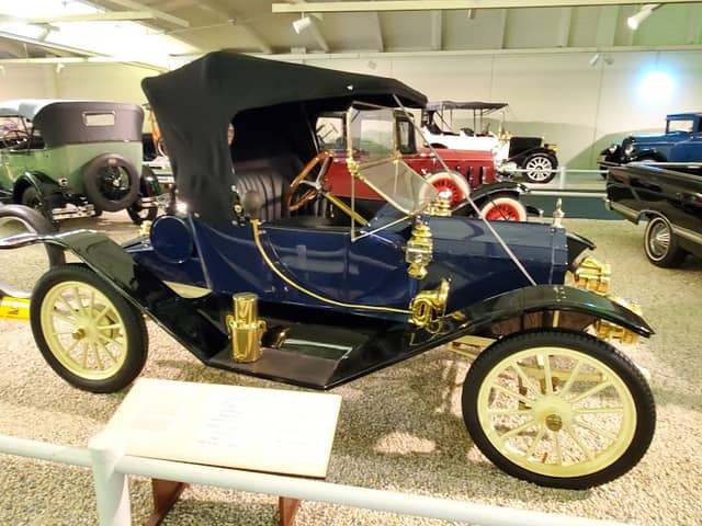 Museum of Automobiles - Image 1