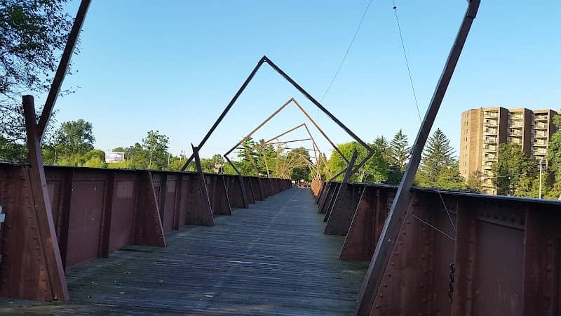 Adado Riverfront Park - Image 1