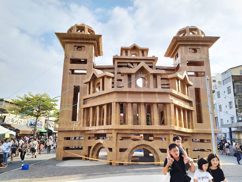 Hai'an Road Art Street - Image 2