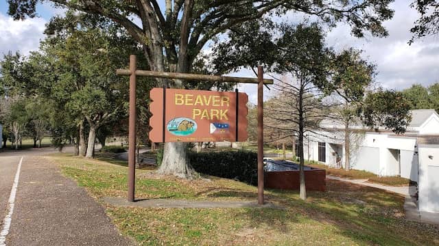 Beaver Park - Image 2