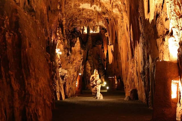 Grand Caverns - Image 1