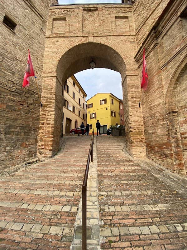Porta Adriana - Image 2