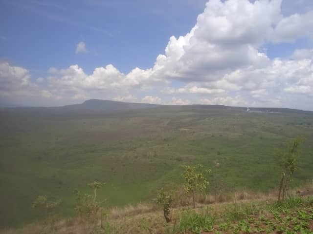 Wamiti home Arahuka crater View point - Image 1