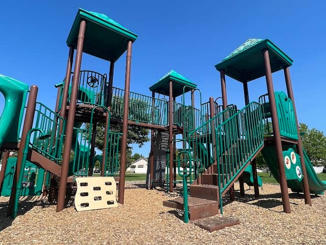 Sunshine Meadows Park - Image 2