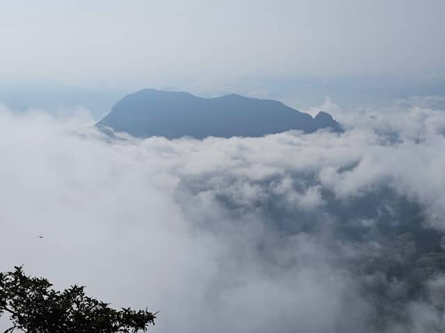 Alexander point - Image 1