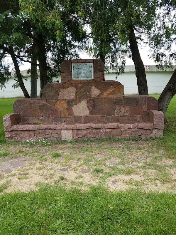 Reservoir Park - Image 1