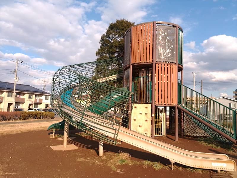 Shinkamafureai Park - Image 2