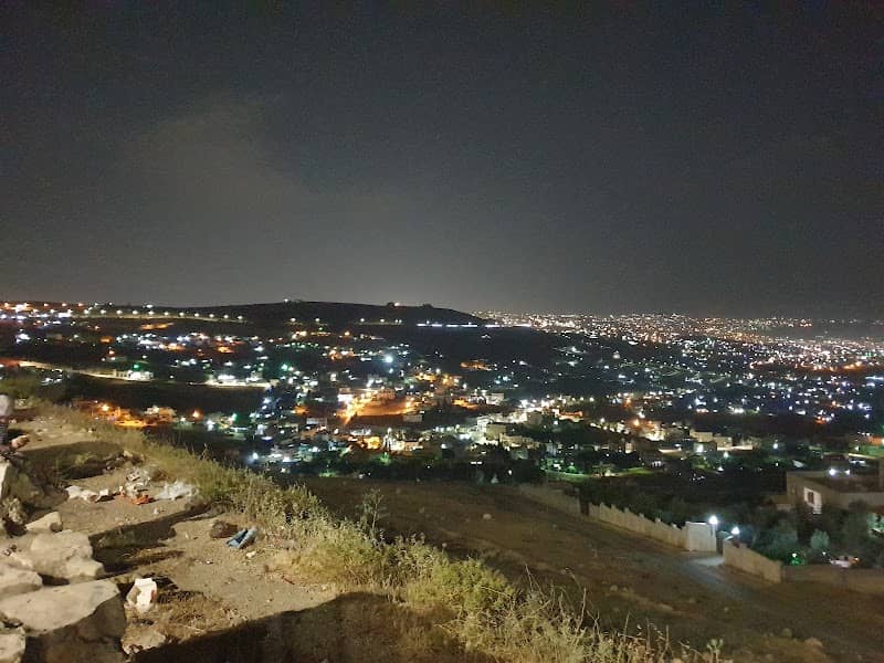 Al Urdon Street from Mubis - Image 1
