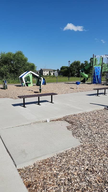 Siwek Park - Image 1
