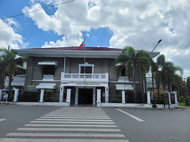 Museo ng Kasaysayang Pampulitika ng Pilipinas - Casa Real Shrine - Image 1