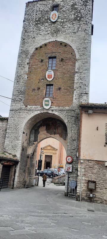 Fonte di Dante - Image 1