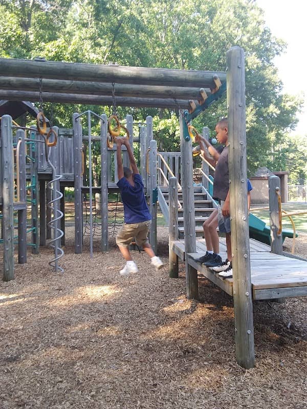 Hidden Creek Park & Recreation Center - Image 2
