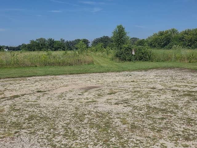Pingree Grove Bird and Nature Trail - Image 2