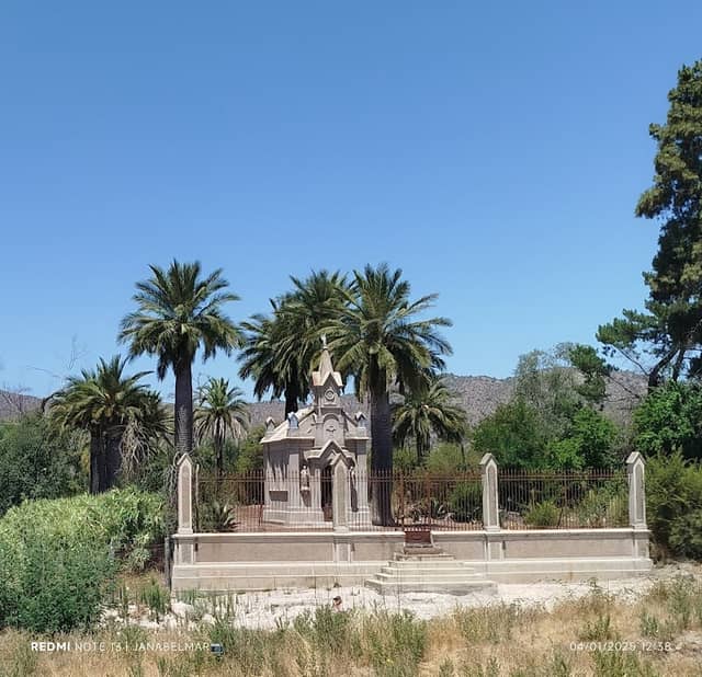 Capilla pequeña - Image 1