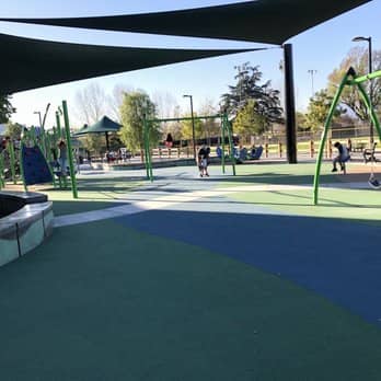 Lambert Park - Image 2