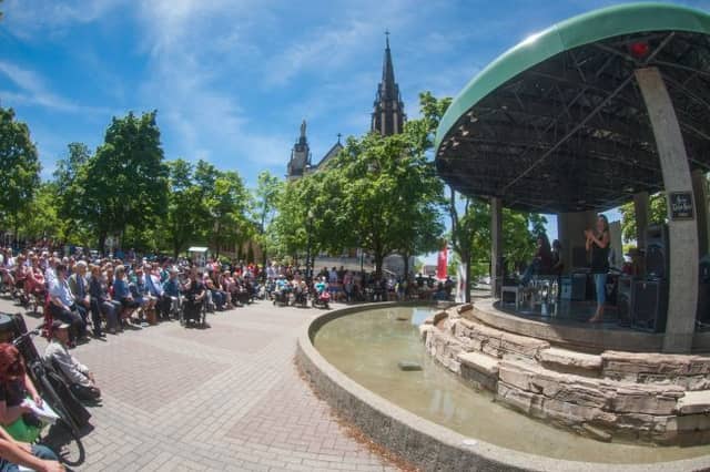 St. Frédéric Park - Image 1