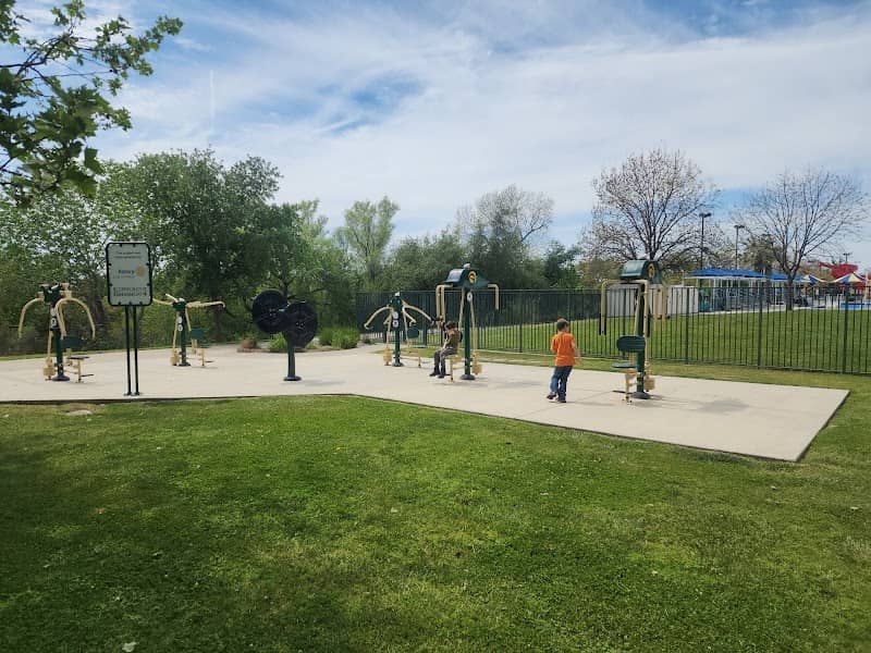 Lembi Park - Image 1