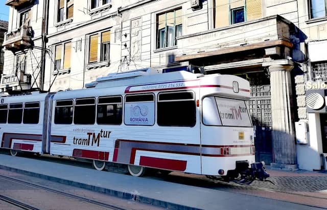 Touristic tram - Image 1