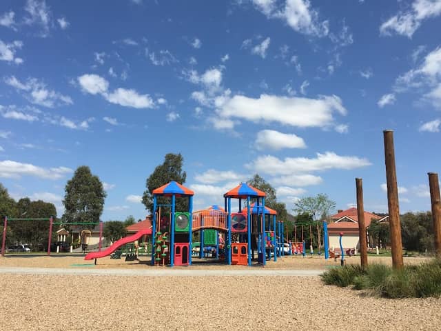 Mill Park Lakes Community Pavilion - Image 1
