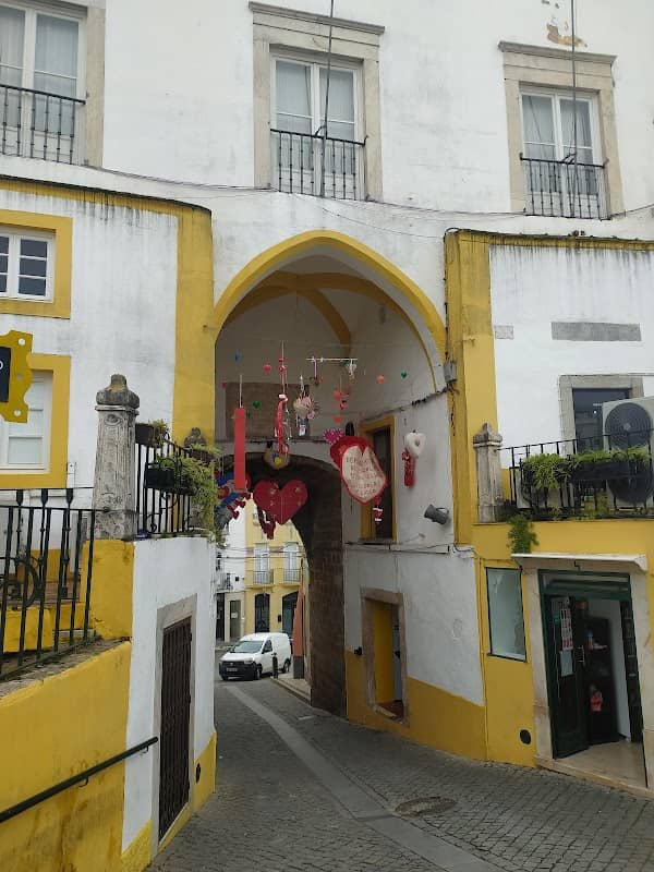Elvas - Image 1