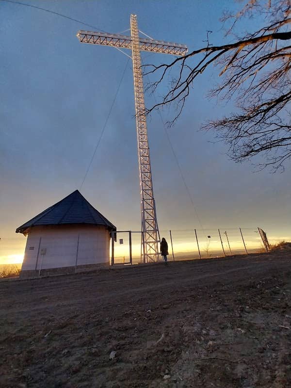 Crucea Iluminată din Tanacu - Image 1