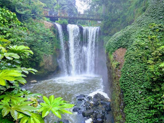 Curug Omas Waterfall - Image 1