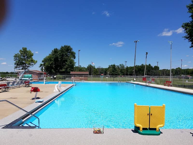 Du Quoin Swimming Indians Complex - Image 1
