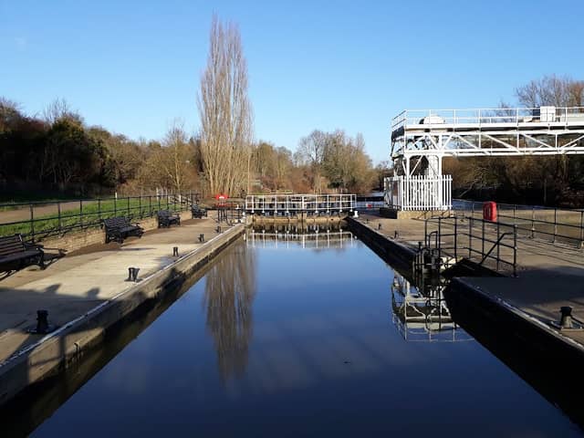 East Farleigh Bridge - Image 1