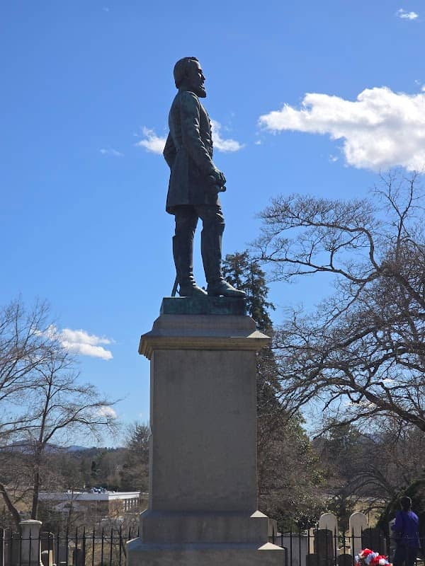 Oak Grove Cemetery - Image 1
