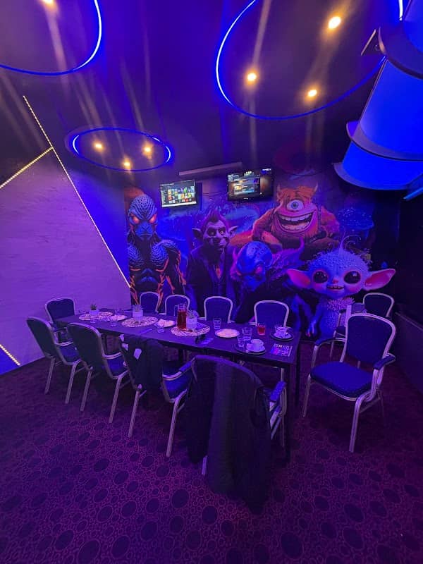 VR world DS - Image 1