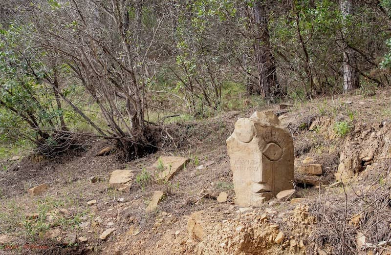 Esculturas de pedra - Image 1
