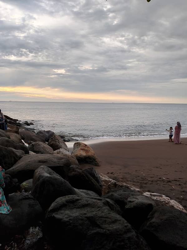 Pantai Purus Padang - Image 1