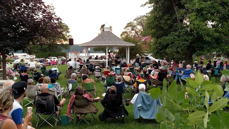 Harborside Park - Image 1