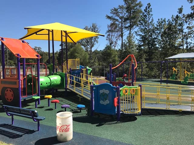 Luman Harris Park - Image 1