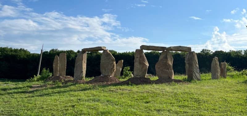Golden Stone, Золотий камінь, Відчуй енергію віків. Український мегаліт не Стоунхендж. с. Ліски - Image 1