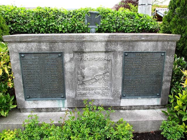 Kriegerdenkmal - Image 2