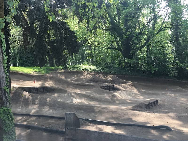 Meldrum Bar Park - Image 3