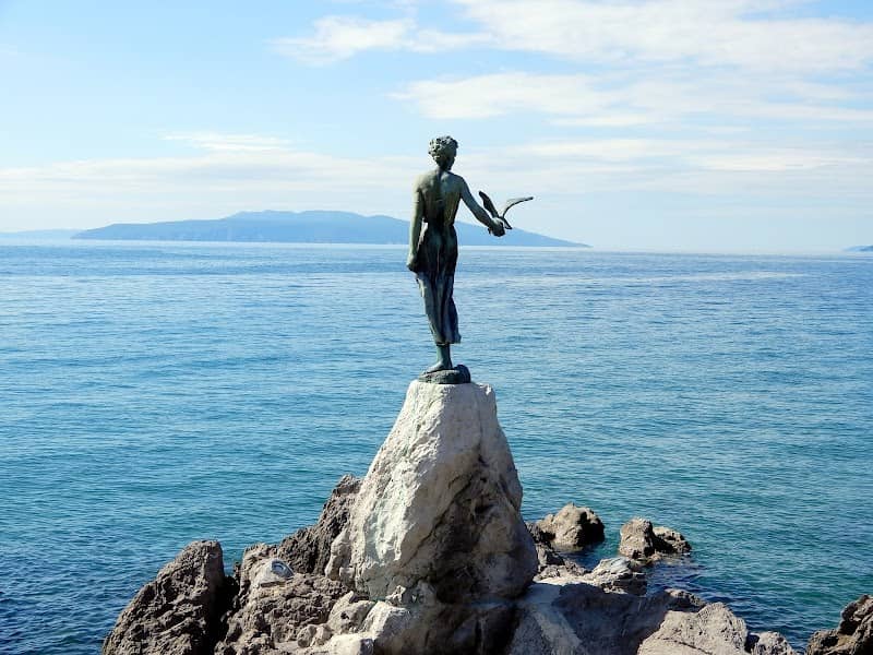 Maiden with the Seagull - Image 1