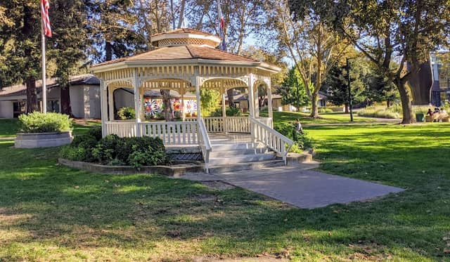 Civic Park - Image 3