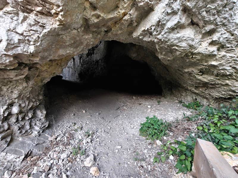 Geißenlochhöhle - Image 1