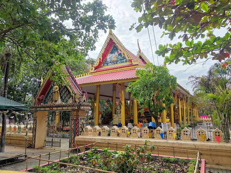 Saphan Temple - Image 3