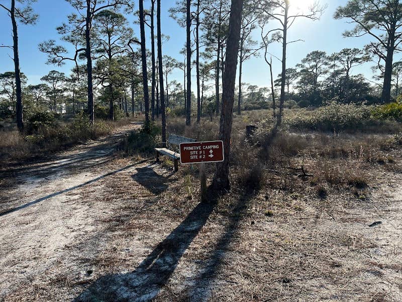 Mile 1.5 marker / behind tree / geocache - Image 1