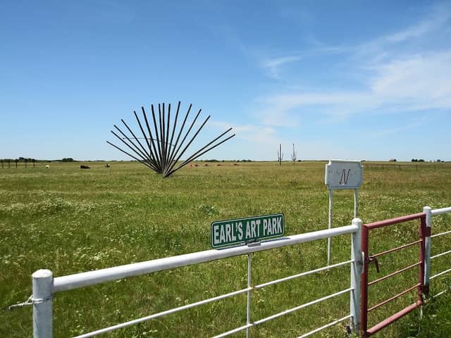 Running N Art Park - Image 1