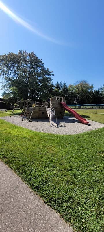 Old Boys' Park - Image 1