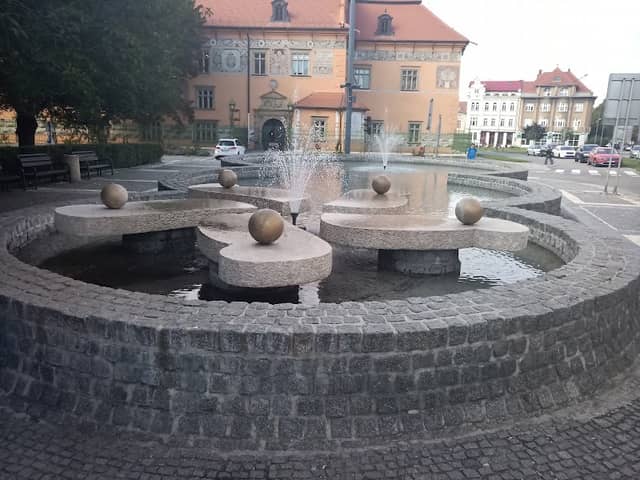 Kašna s fontánou - Image 1