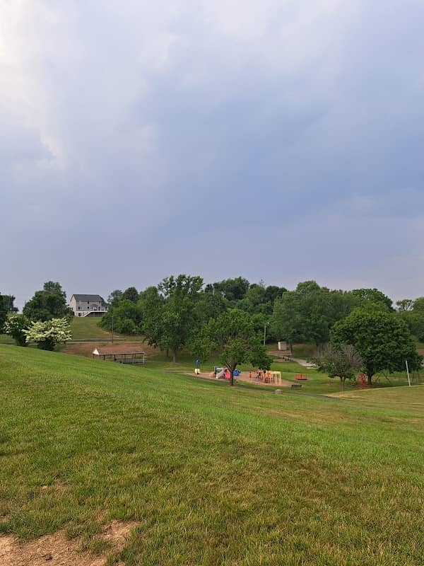 Lions Club Park - Image 1