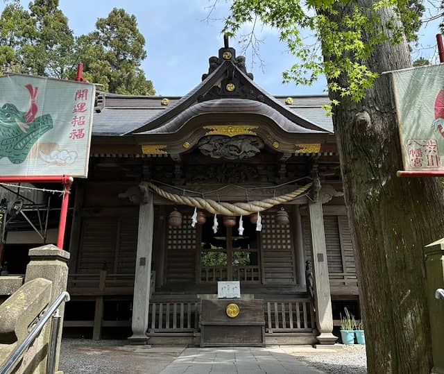 Shibukawa hachiman shrine - Image 1