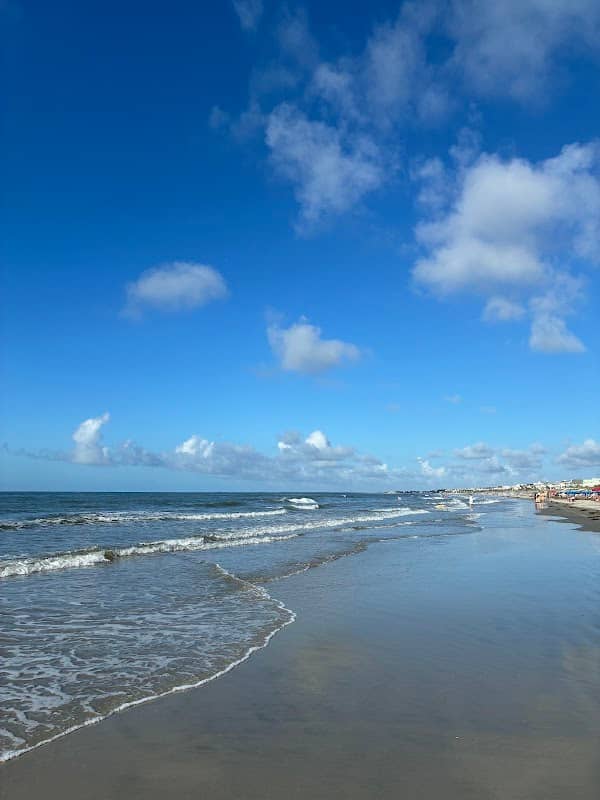 Isle of Palms Beach - Image 1