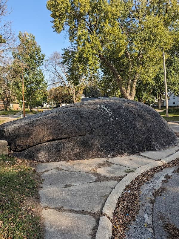Boulder Park - Image 1